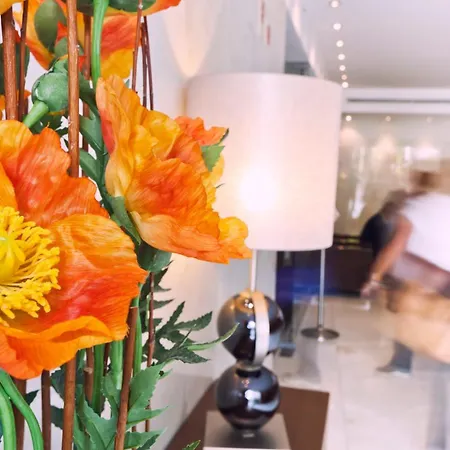 Hotel Lux 4*
