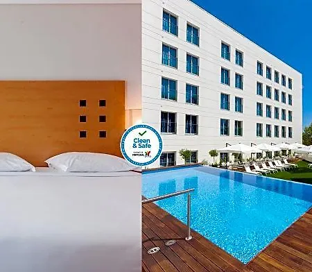 Lux Hotel