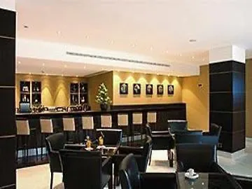 Lux 4*